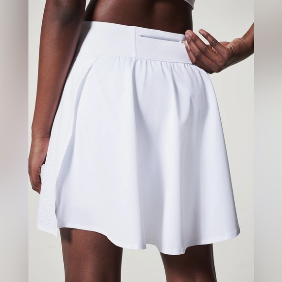 🌻SPANX The Get Moving Skort, 17" - White - Picture 4 of 5